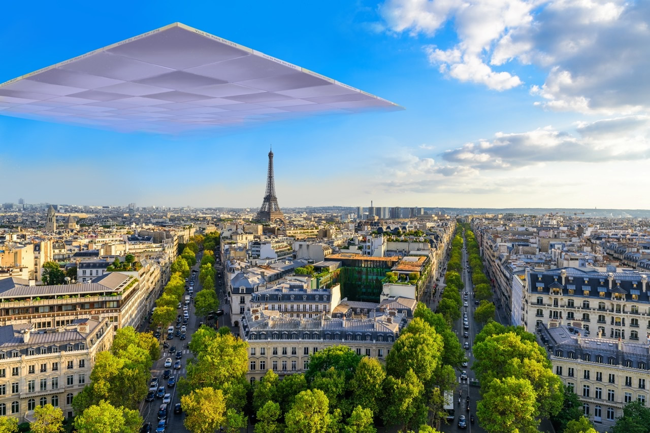 Phalanx of SunMirrors move in over Paris.